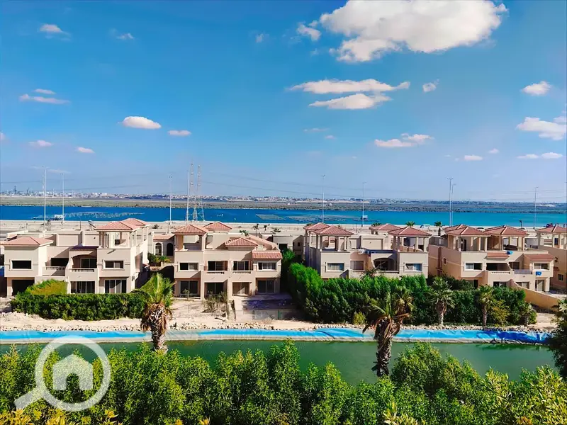 توين هاوس للبيع