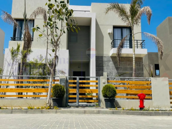 توين هاوس للبيع في بالم هيلز الاسكندرية