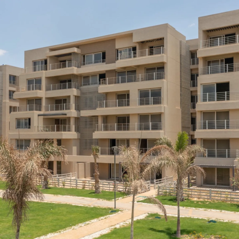 شقق للبيع في بالم هيلز العامرية